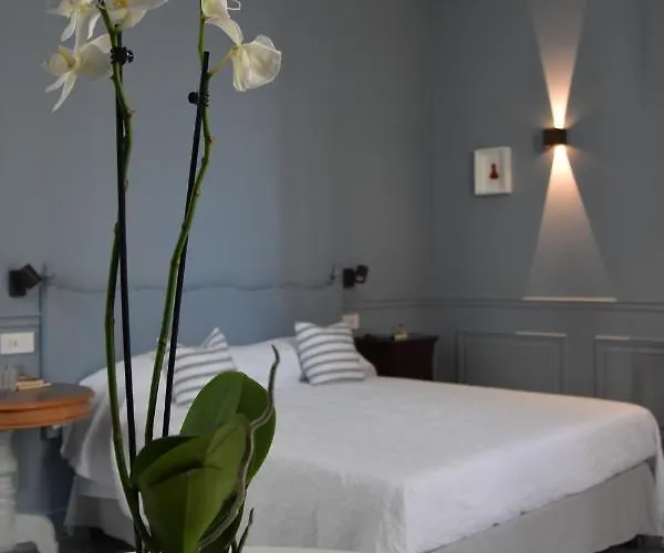 Maccus Bed & Breakfast 4*